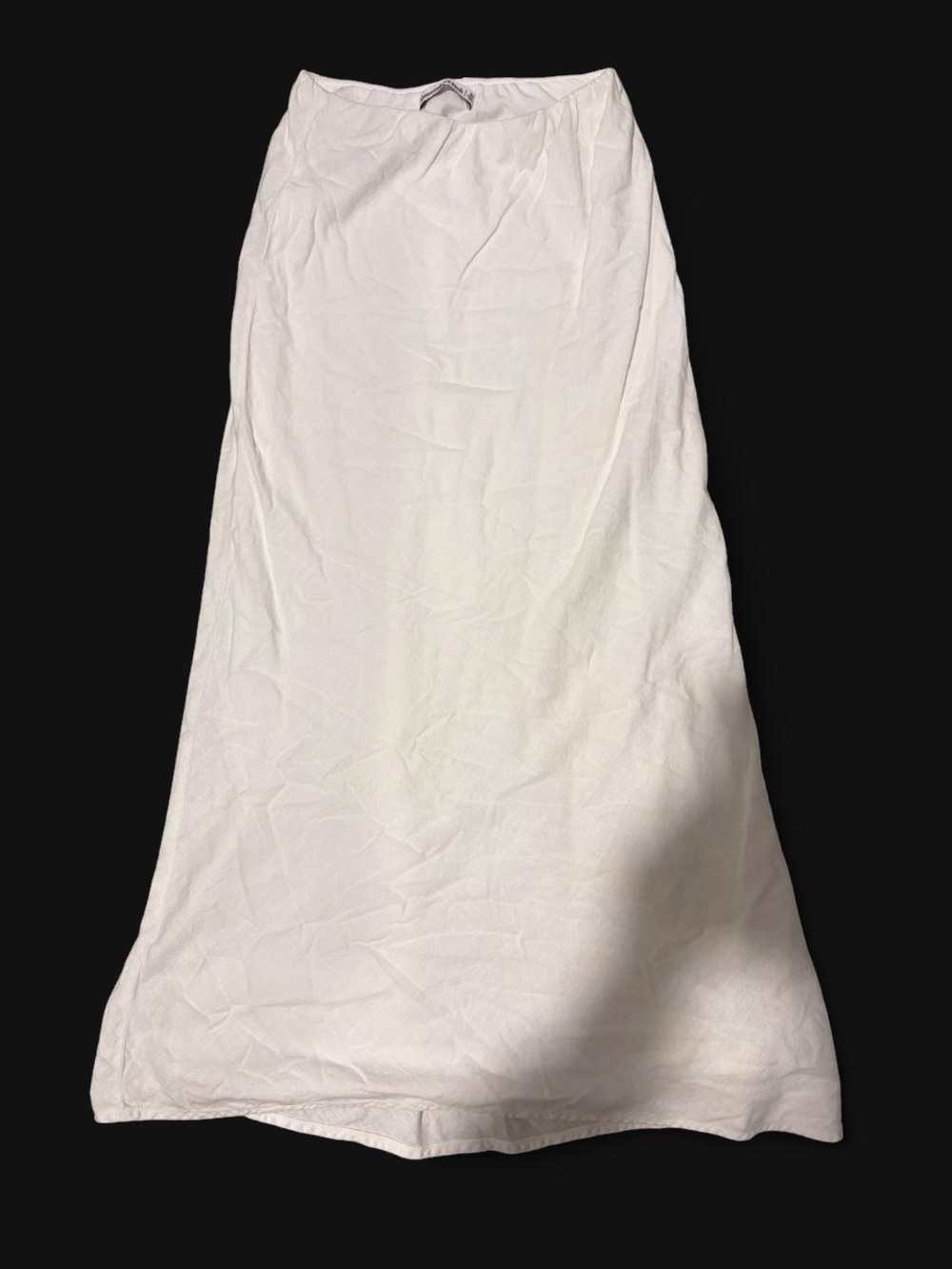 White Abercrombie & Fitch maxi skirt. Size XS.